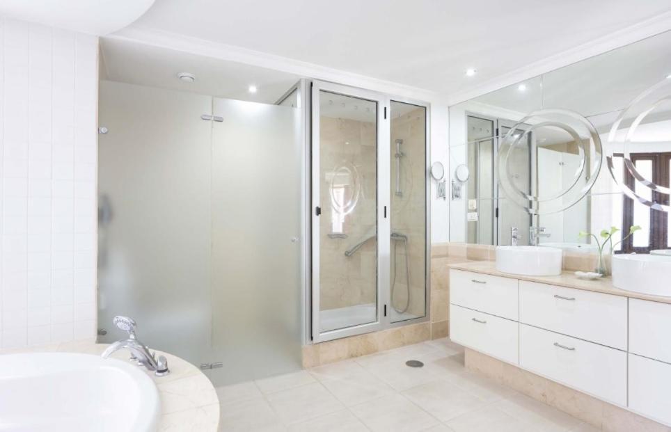 Atlas Suites Tenerife By Enjoyahome Лос Кристианос Екстериор снимка