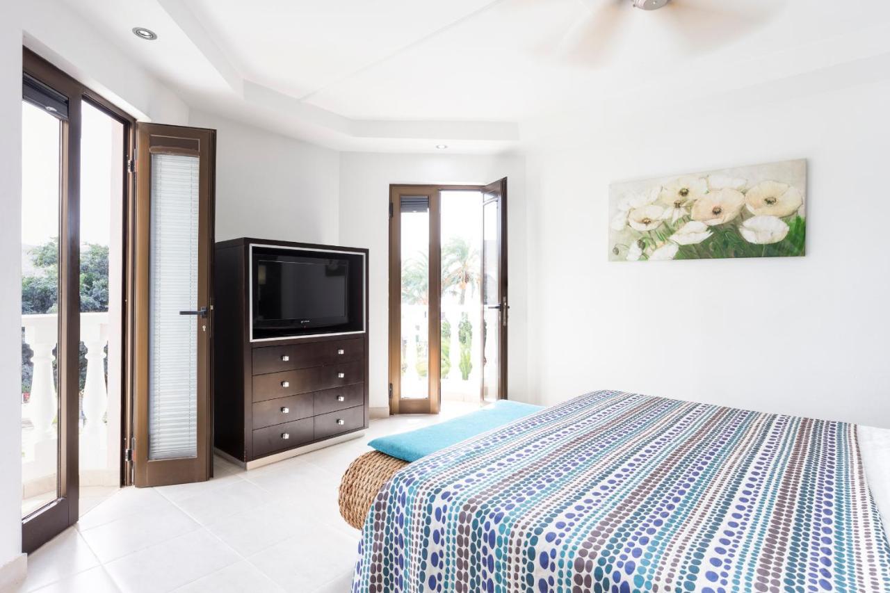 Atlas Suites Tenerife By Enjoyahome Лос Кристианос Екстериор снимка