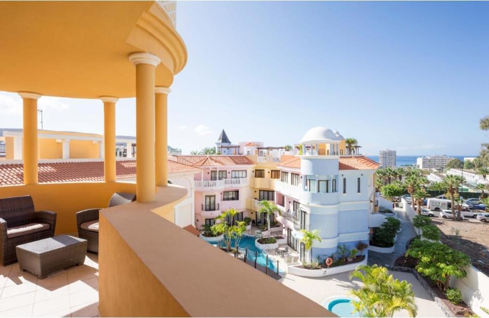 Atlas Suites Tenerife By Enjoyahome Лос Кристианос Екстериор снимка