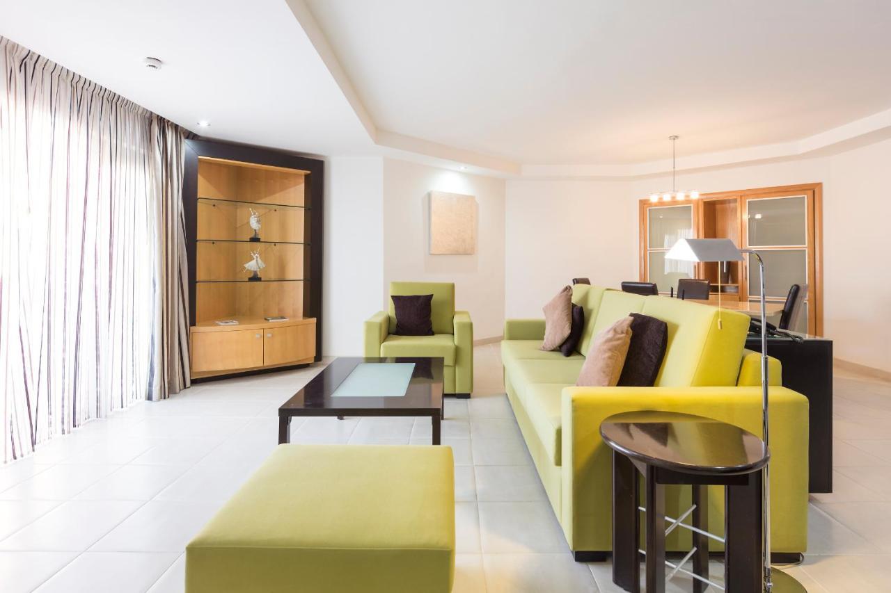 Atlas Suites Tenerife By Enjoyahome Лос Кристианос Екстериор снимка