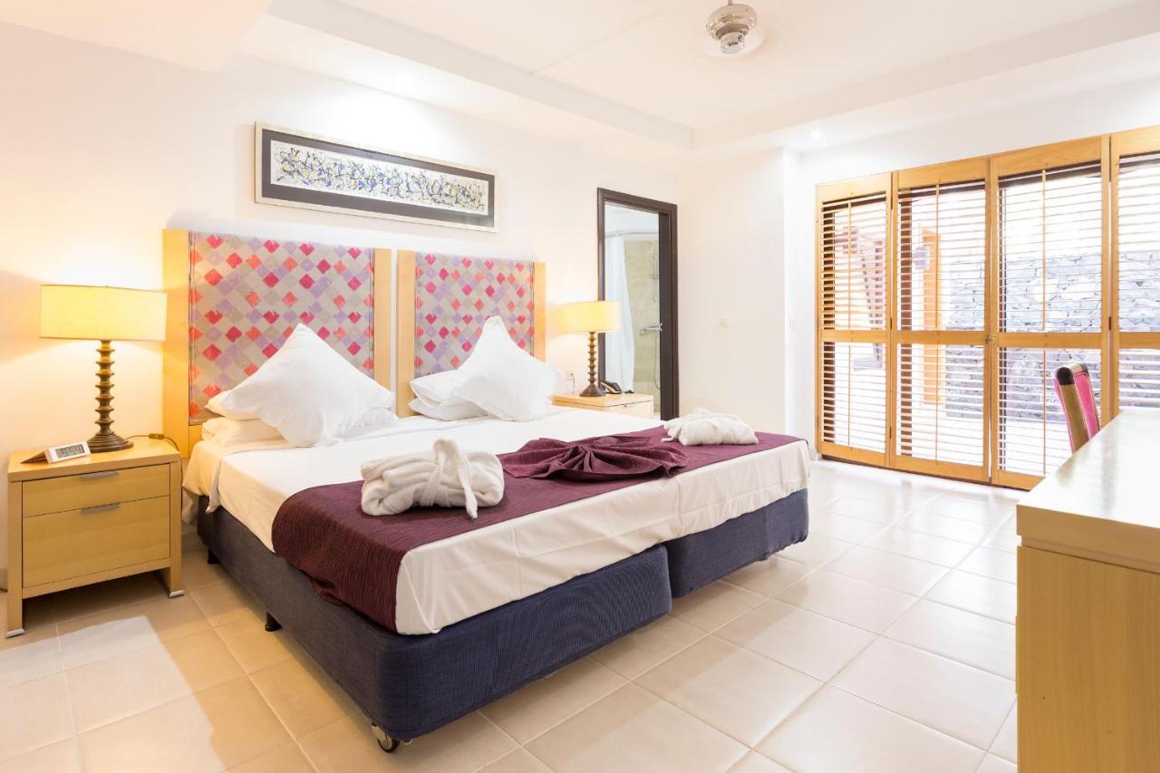Atlas Suites Tenerife By Enjoyahome Лос Кристианос Екстериор снимка